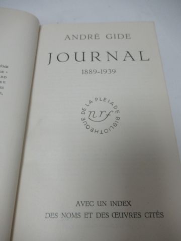 null LA PLEIADE, Gide, "Journal : 1889-1939", 1951 (abîmée, porte une dédicace)