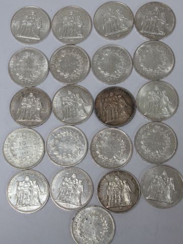 null FRANCE Lot de 21 pièces de 10 francs Hercule, circa 1960. Poids : 527 g