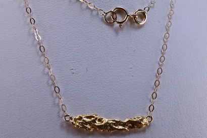 null Chain and pendant made of a beautiful natural nugget of pure 24 carat gold native...