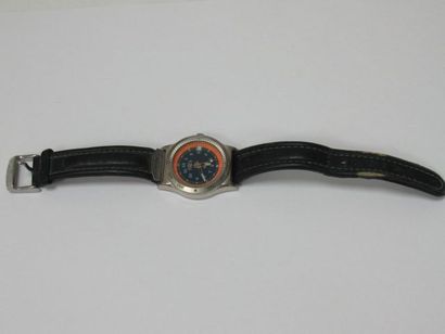 null CAMEL Man's watch in steel. Leather strap (light wear)