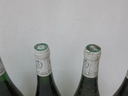 null 7 bouteilles de Côteaux du Layon, dates illisibles. (esta, LB et B)