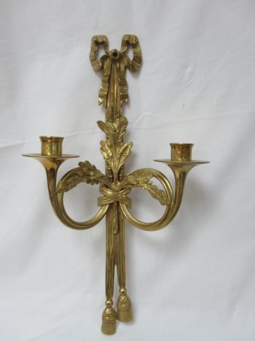 null Applique en bronze doré, style Louis XVI. Haut.: 42 cm