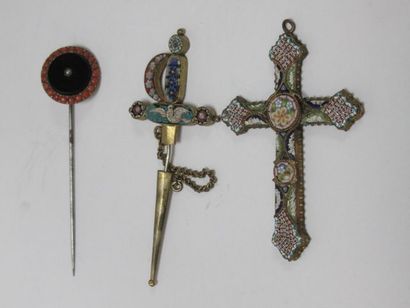 null Micro mosaic set, including a pendant in the shape of a cross and a pin featuring...