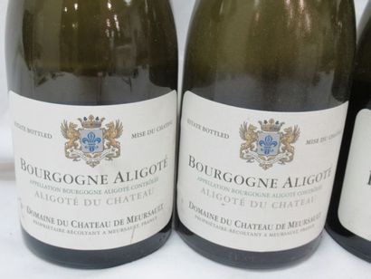 null 5 bottles of Bourgogne aligoté, Château de Meursault: 1 from 2009, 3 from 2012...