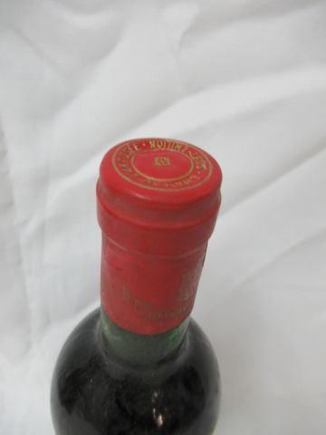 null Bottle of Saint Emilion, Château l'Arrosée, 1981 (LB, els and take-off)