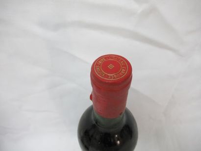 null Bottle of Saint Emilion, Château l'Arrosée, 1981 (LB, els)