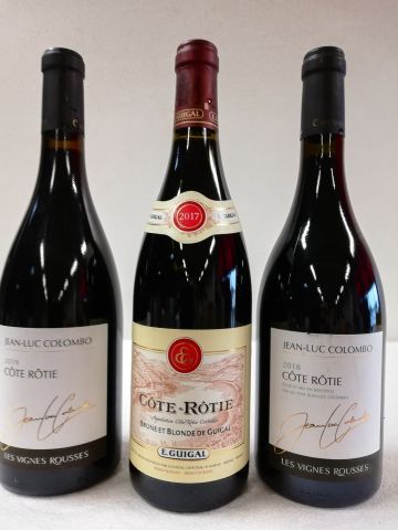 null Lot de 3 bouteilles : 1 Côte Rôtie. Brune et Blonde. 2017. Château d'Ampuis....