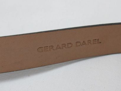 null Gérard DAREL Ceinture en cuir noir. Taille 80 cm Etat neuf.