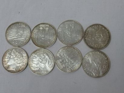 null Lot de 8 pièces de 100 francs en argent (1994, 1991, 1988, 1991). Poids : 121...