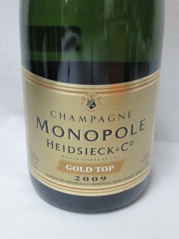 null Bouteille de champagne Heidsick Monople, Gold Top, 2009

Si vous ne pouvez pas...