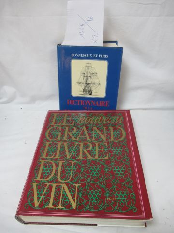 null Lot de 2 livres : "Le Nouveau Grand livre du vin" - "Le Dictionnaire de la Marine...