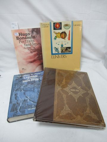 null Lot de 4 livres : Encyclopédie géographique universelle, L'Univers, L'Homme...