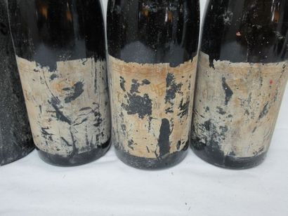 null 6 bouteilles de Côtes du Rhône, 1998 (eta)