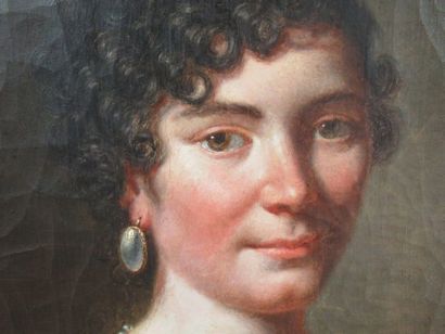  Ecole française vers 1800 "Portrait de femme au collier de perles" Huile sur toile....