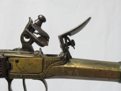 null Brass and wood naval officer's pistol. Late 18th century. Length: 18 cm (ac...