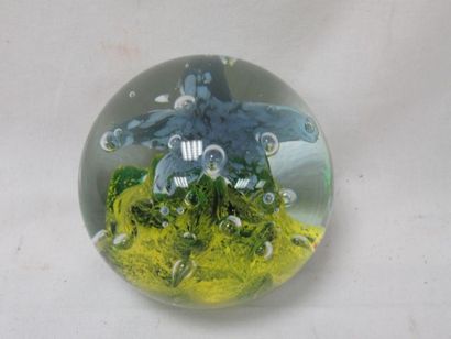 null Important sulphur paperweight. Height: 10 cm
