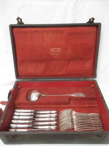 null Silver household set, including 12 forks, 12 spoons, 12 knives (steel blades,...