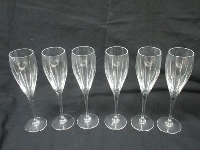 null SEVRES Suite of 6 champagne flutes. Height: 22 cm