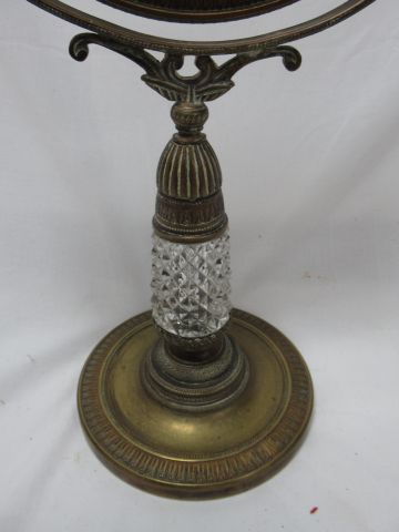 null Miroir pysché en bronze et cristal. XIXe siècle. Haut.: 37 cm