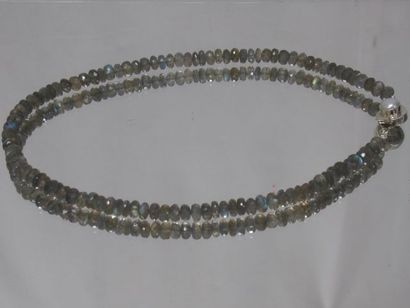 Necklace made of labradorite beads, silver...