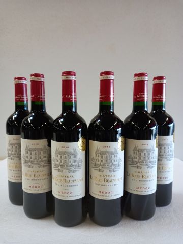 6 bouteilles de Château la Raze Beauvallet...