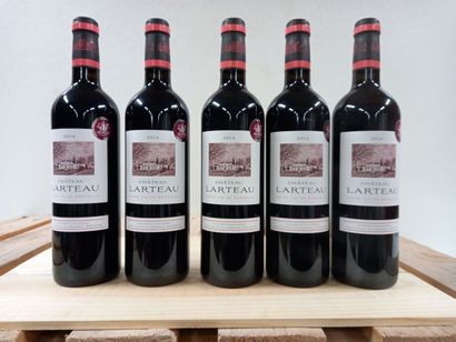 null 5 bottles of Chateau Larteau 2014 Bordeaux. Medalist. Property of Baron Angliviel...