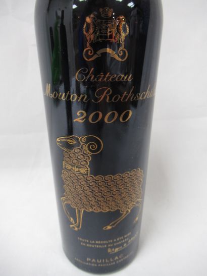 null Bouteille de Château Mouton Rothschild 2000