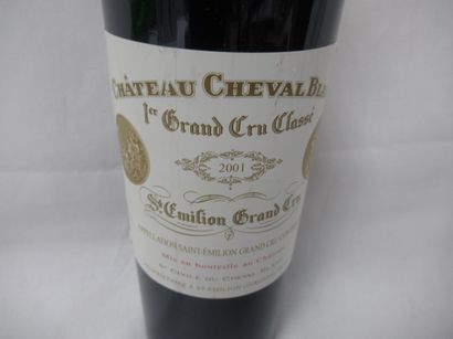 null Bouteille de Saint Emilion, Château Cheval Blanc, 2001