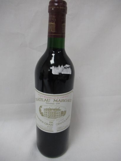 null Bouteille de Château Margaux, Premier Cru classé, 1994 (?) (Ea, LB)