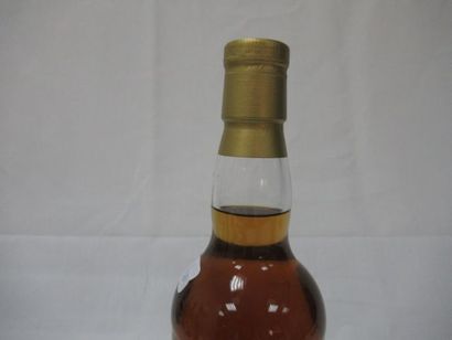 null Whisky Single Malt 2001. Distillerie Bruichladdich. Mise en bouteille en 2011...