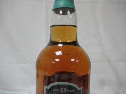 null Whisky Single Malt 1995. Distillerie Bowmore. Mise en bouteille en 2006 (Murray...
