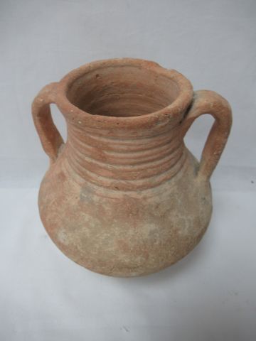 SYRIE Vase à anses en terre cuite. Haut.:...