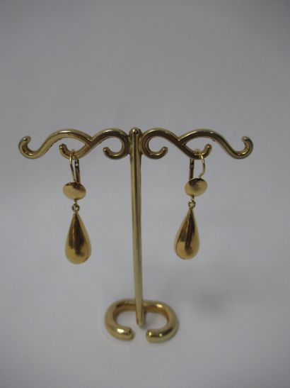  Pair of earrings "drop" shape in yellow gold 18 kt. Length 4 cm. weight 6,04 g