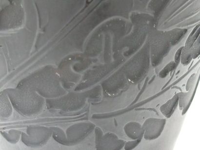 null ETABLISSEMENTS GALLE Vase en pâte de verre à décor multicouche dégagé à l'acide,...
