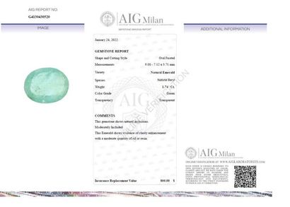 null Emeraude , ovale, 1,74 carat. Certificat AIG MILAN.