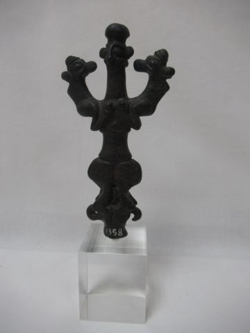 Idole en bronze, Louristan. Haut.: 14 cm...