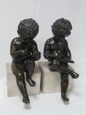Ensemble de deux sculptures en bronze à patine...