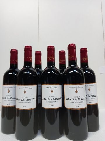 6 bouteilles de Château Arnaud de Gravette...