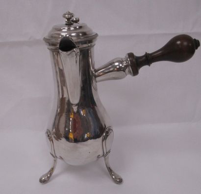 null Coffee pot tripod in silver. Wooden side handle. Late 18th century (circa 1770/80)....