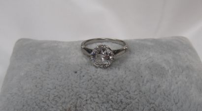 null Ring in platinum, set with a solitaire diamond (about 2 carats, one visible...