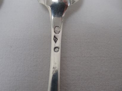 null Suite of 6 silver coffee spoons. First cock, MO: LC. Monogrammed. 87 g