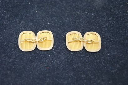 null Pair of yellow gold cufflinks (gross weight 2.79 grams)