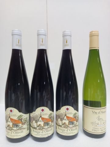 null Lot de 4 bouteilles:

3 Alsace Rouge D'Ottrot 2019 Vignoble Muler

1 Alsace...