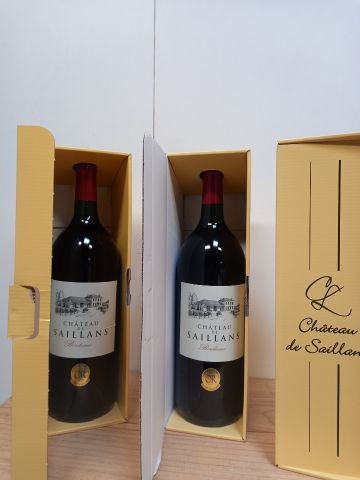 null 3 Magnums de Château De Saillans Bordeaux Médaillé d'Or. En coffrets indivi...