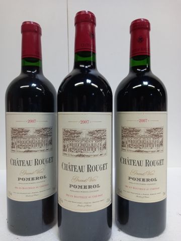 3 bouteilles de Pomerol Château Rouget 2007...