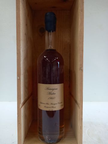 null Bottle Bas-Armagnac Domaine Mader 1960 40% vol 70cl