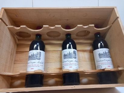 null 3 bouteilles de Château Croque Michotte 1981 caisse bois d'origine Saint Emilion...
