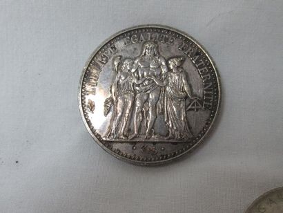 null Lot de pièces en argent, comprenant : 13 pièces de 5 francs Semeuse (circa 1960)...