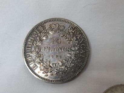 null Lot de pièces en argent, comprenant : 13 pièces de 5 francs Semeuse (circa 1960)...