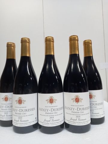 null 5 bouteilles de Auxey Duresse Premier Cru 2019 Bourgogne Grand Millésime Joseph...